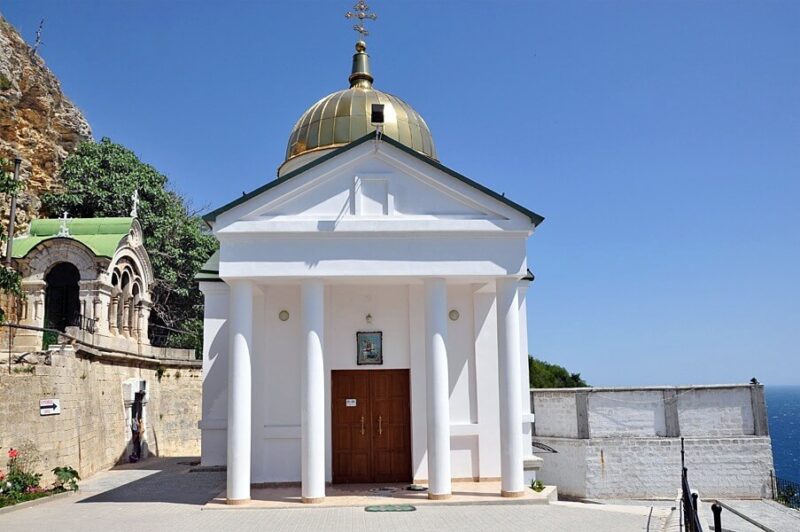 Аса город. Балаклавский мужской монастырь. Храм Рождества Христова Георгиевский монастырь. Георгиевский монастырь Унгены. Георгиевский монастырь Севастополь проект.